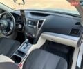 Белый Субару Аутбек, объемом двигателя 2.5 л и пробегом 247 тыс. км за 8350 $, фото 14 на Automoto.ua