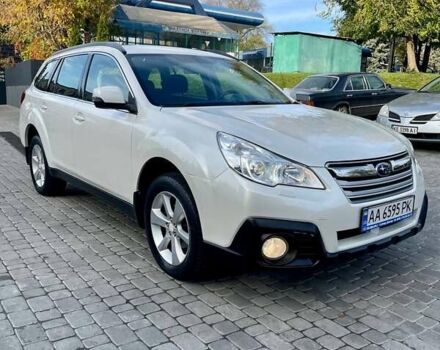 Субару Аутбек 2013 в Днепре (Днепропетровске) на Automoto.ua Белый Субару Аутбек, объемом двигателя 2.46 л и пробегом 179 тыс. км за 10100 $, фото 16 на Automoto.ua