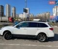 Белый Субару Аутбек, объемом двигателя 2.46 л и пробегом 185 тыс. км за 12400 $, фото 5 на Automoto.ua