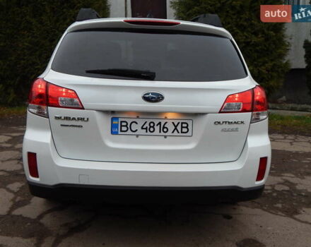 Белый Субару Аутбек, объемом двигателя 2.46 л и пробегом 240 тыс. км за 10890 $, фото 40 на Automoto.ua