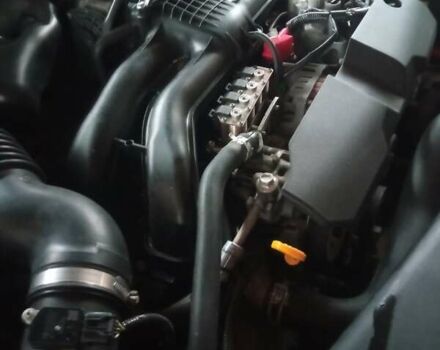 Белый Субару Аутбек, объемом двигателя 2.46 л и пробегом 180 тыс. км за 11900 $, фото 6 на Automoto.ua