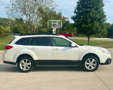 Білий Субару Аутбек, об'ємом двигуна 2.5 л та пробігом 118 тис. км за 1906 $, фото 7 на Automoto.ua