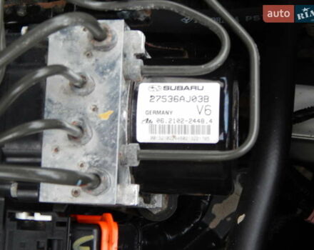 Белый Субару Аутбек, объемом двигателя 2.46 л и пробегом 240 тыс. км за 10890 $, фото 33 на Automoto.ua