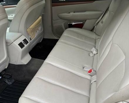 Білий Субару Аутбек, об'ємом двигуна 2.46 л та пробігом 220 тис. км за 12499 $, фото 7 на Automoto.ua