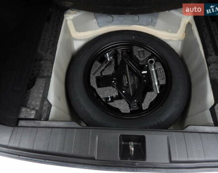 Белый Субару Аутбек, объемом двигателя 2.46 л и пробегом 240 тыс. км за 10890 $, фото 97 на Automoto.ua