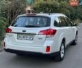 Білий Субару Аутбек, об'ємом двигуна 2 л та пробігом 104 тис. км за 13500 $, фото 7 на Automoto.ua