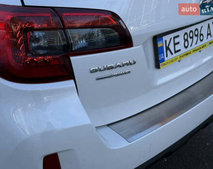 Белый Субару Аутбек, объемом двигателя 2.46 л и пробегом 191 тыс. км за 11499 $, фото 26 на Automoto.ua