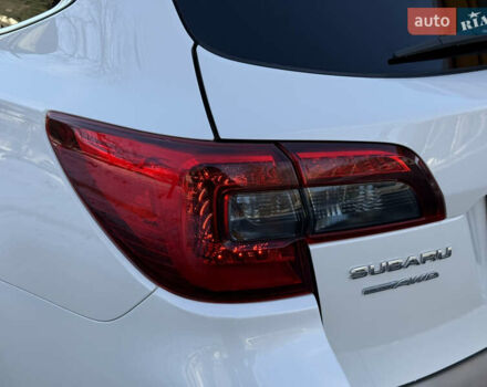 Белый Субару Аутбек, объемом двигателя 2.46 л и пробегом 191 тыс. км за 11499 $, фото 24 на Automoto.ua