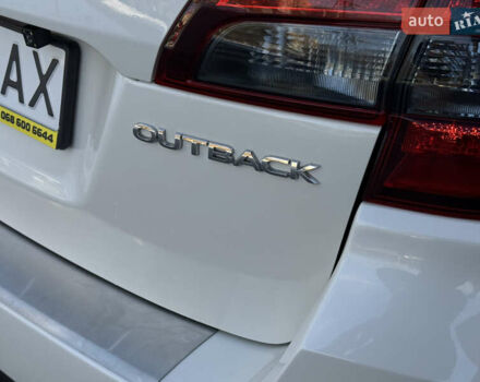 Белый Субару Аутбек, объемом двигателя 2.46 л и пробегом 191 тыс. км за 11499 $, фото 32 на Automoto.ua