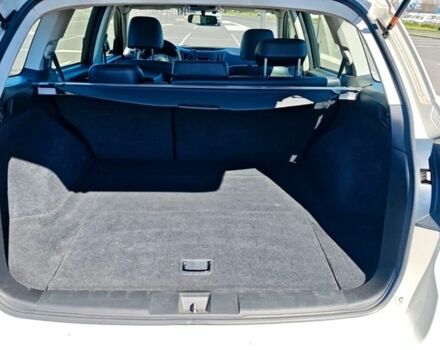 Белый Субару Аутбек, объемом двигателя 2 л и пробегом 147 тыс. км за 13000 $, фото 25 на Automoto.ua