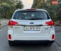 Білий Субару Аутбек, об'ємом двигуна 2 л та пробігом 104 тис. км за 13500 $, фото 8 на Automoto.ua
