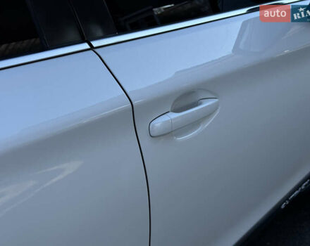 Белый Субару Аутбек, объемом двигателя 2.46 л и пробегом 191 тыс. км за 11499 $, фото 28 на Automoto.ua