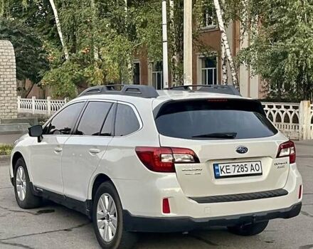 Белый Субару Аутбек, объемом двигателя 2.5 л и пробегом 240 тыс. км за 13500 $, фото 1 на Automoto.ua