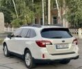 Белый Субару Аутбек, объемом двигателя 2.5 л и пробегом 240 тыс. км за 13500 $, фото 1 на Automoto.ua