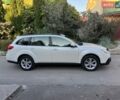 Білий Субару Аутбек, об'ємом двигуна 2 л та пробігом 104 тис. км за 13500 $, фото 5 на Automoto.ua