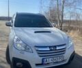 Белый Субару Аутбек, объемом двигателя 2 л и пробегом 250 тыс. км за 12500 $, фото 2 на Automoto.ua