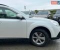 Білий Субару Аутбек, об'ємом двигуна 2 л та пробігом 173 тис. км за 12790 $, фото 1 на Automoto.ua