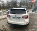 Белый Субару Аутбек, объемом двигателя 2.46 л и пробегом 200 тыс. км за 12500 $, фото 4 на Automoto.ua