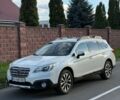 Белый Субару Аутбек, объемом двигателя 2.5 л и пробегом 218 тыс. км за 14200 $, фото 1 на Automoto.ua