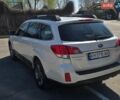 Белый Субару Аутбек, объемом двигателя 2.46 л и пробегом 111 тыс. км за 15000 $, фото 25 на Automoto.ua