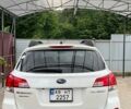 Білий Субару Аутбек, об'ємом двигуна 2.5 л та пробігом 218 тис. км за 12000 $, фото 3 на Automoto.ua