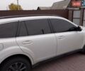 Белый Субару Аутбек, объемом двигателя 2 л и пробегом 243 тыс. км за 10500 $, фото 1 на Automoto.ua