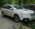 Белый Субару Аутбек, объемом двигателя 2 л и пробегом 205 тыс. км за 12200 $, фото 1 на Automoto.ua