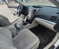Белый Субару Аутбек, объемом двигателя 2.46 л и пробегом 212 тыс. км за 11300 $, фото 16 на Automoto.ua