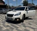 Белый Субару Аутбек, объемом двигателя 2 л и пробегом 290 тыс. км за 12500 $, фото 1 на Automoto.ua