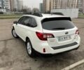 Белый Субару Аутбек, объемом двигателя 2.5 л и пробегом 133 тыс. км за 13900 $, фото 5 на Automoto.ua