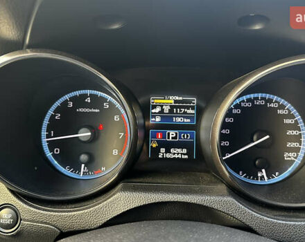 Белый Субару Аутбек, объемом двигателя 2.46 л и пробегом 217 тыс. км за 15000 $, фото 9 на Automoto.ua