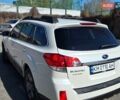 Белый Субару Аутбек, объемом двигателя 2.46 л и пробегом 111 тыс. км за 15000 $, фото 2 на Automoto.ua