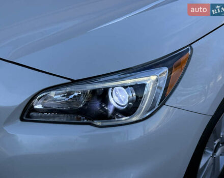 Белый Субару Аутбек, объемом двигателя 2.46 л и пробегом 191 тыс. км за 11499 $, фото 15 на Automoto.ua