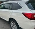 Белый Субару Аутбек, объемом двигателя 2.5 л и пробегом 182 тыс. км за 12500 $, фото 4 на Automoto.ua