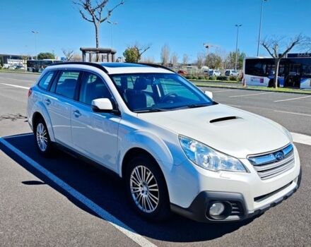 Белый Субару Аутбек, объемом двигателя 2 л и пробегом 147 тыс. км за 13000 $, фото 27 на Automoto.ua