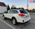 Білий Субару Аутбек, об'ємом двигуна 2.46 л та пробігом 257 тис. км за 9500 $, фото 2 на Automoto.ua