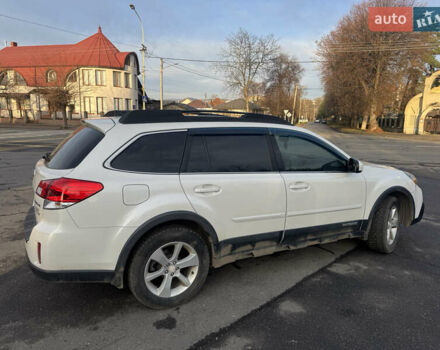 Білий Субару Аутбек, об'ємом двигуна 2.5 л та пробігом 289 тис. км за 11000 $, фото 5 на Automoto.ua