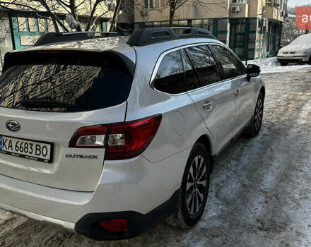 Белый Субару Аутбек, объемом двигателя 2.46 л и пробегом 217 тыс. км за 15000 $, фото 6 на Automoto.ua