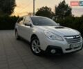 Белый Субару Аутбек, объемом двигателя 2 л и пробегом 176 тыс. км за 13500 $, фото 1 на Automoto.ua