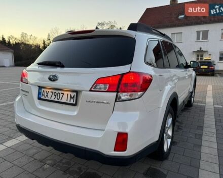 Білий Субару Аутбек, об'ємом двигуна 2.46 л та пробігом 257 тис. км за 9500 $, фото 5 на Automoto.ua