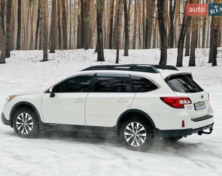 Білий Субару Аутбек, об'ємом двигуна 2.46 л та пробігом 258 тис. км за 14900 $, фото 4 на Automoto.ua