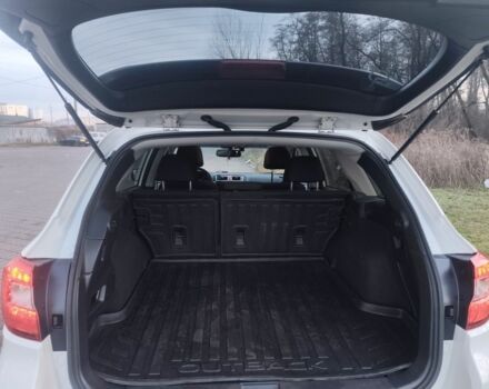 Белый Субару Аутбек, объемом двигателя 2.5 л и пробегом 133 тыс. км за 14700 $, фото 17 на Automoto.ua