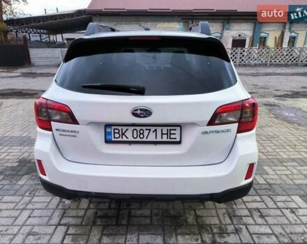 Белый Субару Аутбек, объемом двигателя 2.5 л и пробегом 185 тыс. км за 14200 $, фото 12 на Automoto.ua