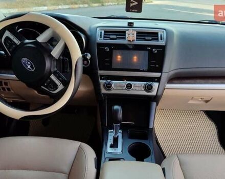 Белый Субару Аутбек, объемом двигателя 2.5 л и пробегом 160 тыс. км за 14000 $, фото 14 на Automoto.ua