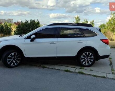 Белый Субару Аутбек, объемом двигателя 2.5 л и пробегом 160 тыс. км за 14000 $, фото 15 на Automoto.ua
