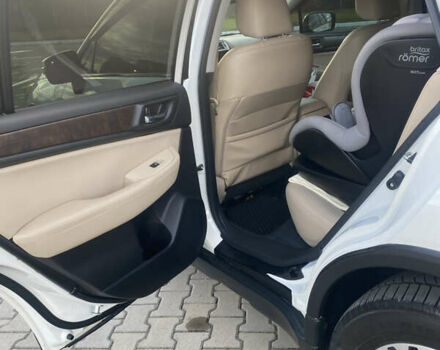 Белый Субару Аутбек, объемом двигателя 3.63 л и пробегом 158 тыс. км за 16200 $, фото 24 на Automoto.ua