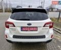 Белый Субару Аутбек, объемом двигателя 2.46 л и пробегом 159 тыс. км за 16400 $, фото 4 на Automoto.ua