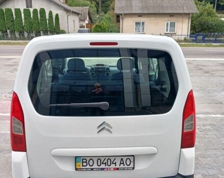 Білий Субару Аутбек, об'ємом двигуна 2.46 л та пробігом 195 тис. км за 16800 $, фото 11 на Automoto.ua