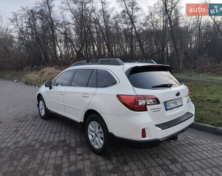 Білий Субару Аутбек, об'ємом двигуна 2.46 л та пробігом 133 тис. км за 14000 $, фото 4 на Automoto.ua