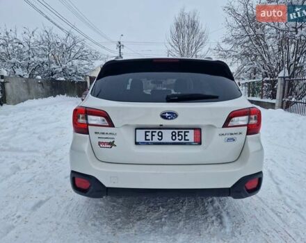 Білий Субару Аутбек, об'ємом двигуна 2 л та пробігом 339 тис. км за 12500 $, фото 7 на Automoto.ua
